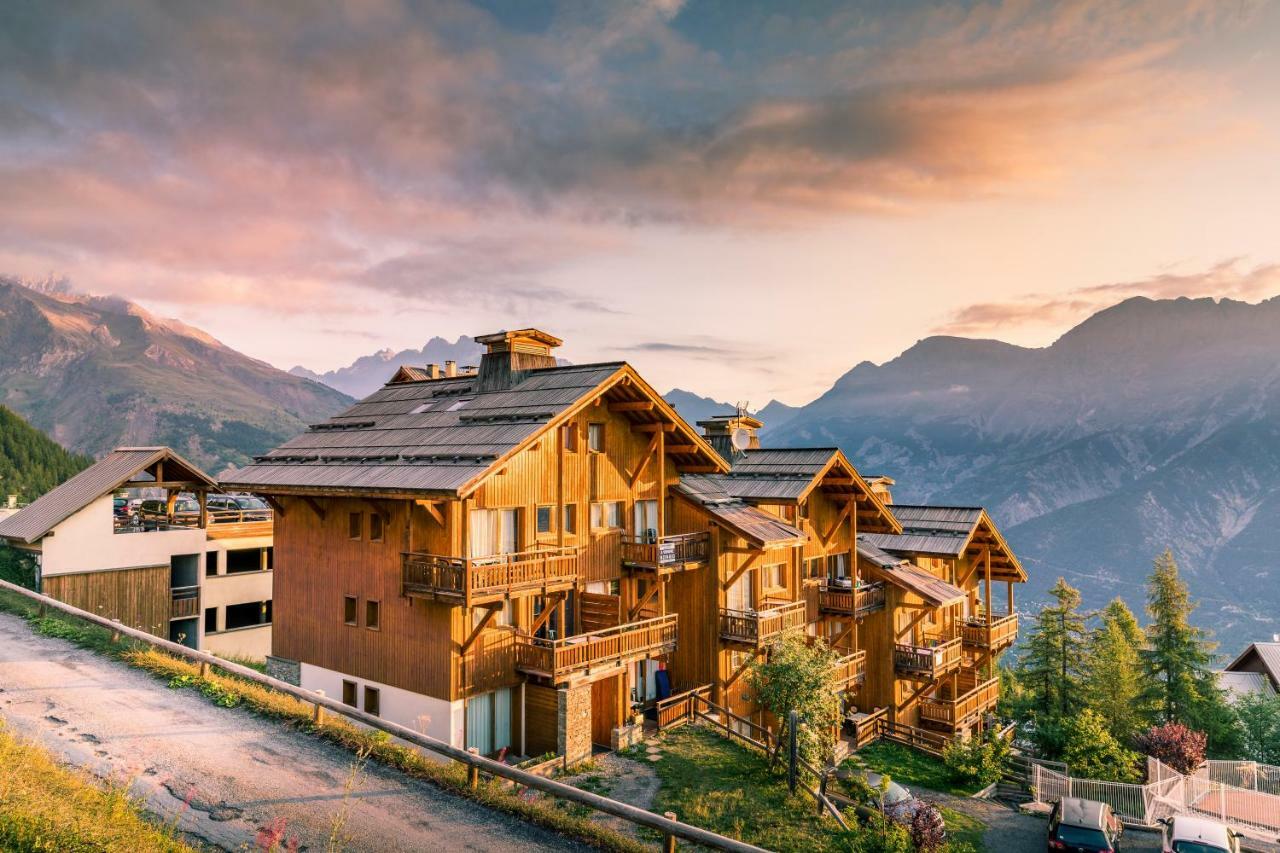 Hameau Des Ecrins By Infinimountain Aparthotel ปี-แซ็ง-วาซ็อง ภายนอก รูปภาพ